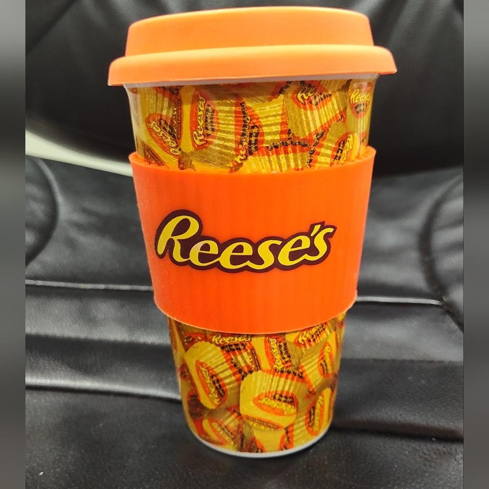 Reese's Peanut Butter Cup Galerie Ceramic Silicone Grip 16oz Tumbler Travel mug